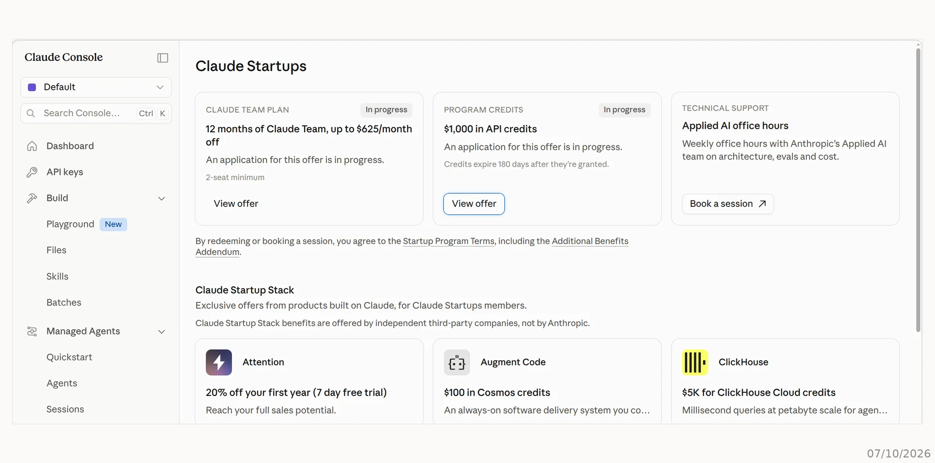 Đơn Claude Startups đang xét Hai ưu đãi Claude Startups ở trạng thái In progress trong Claude Console, đơn đang được xét